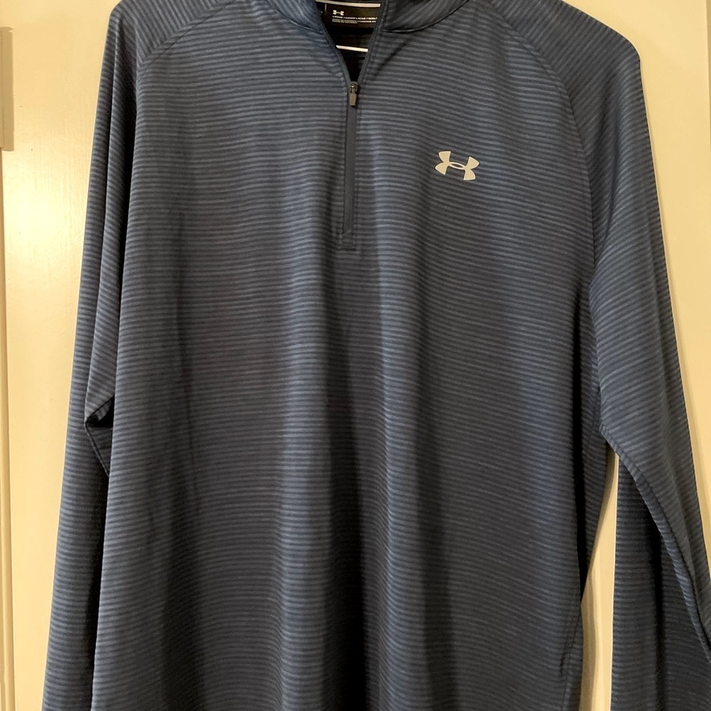 UnderArmour Quarter Zip Pullover - Lightweight - Mens L